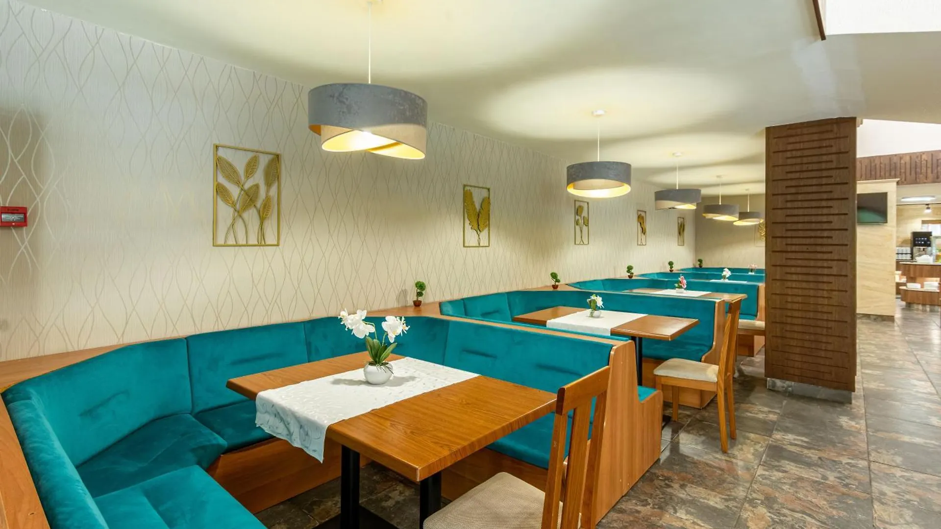 Bsa Gradina Hotel & Aquapark Golden Sands 4*,